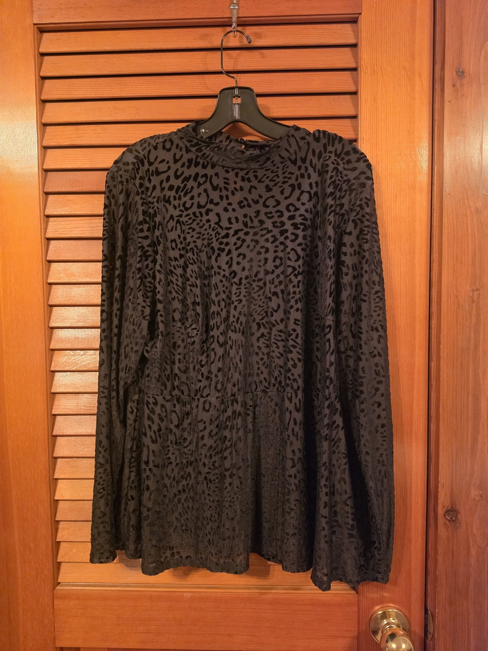 Lane Bryant Black Velvet Burnout Leopard Long Sleeve Top